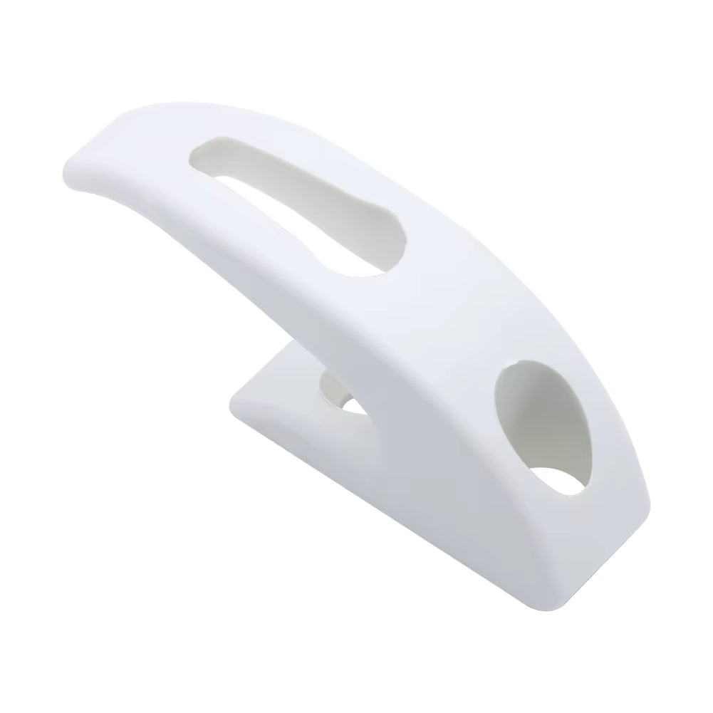 Hook Xiaomi to Electric scooter in the color white
