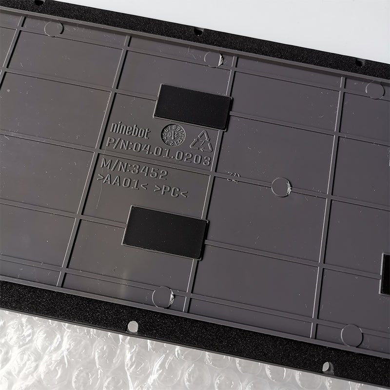 Battery cover Ninebot G30 - Spare part - Wheelyshop