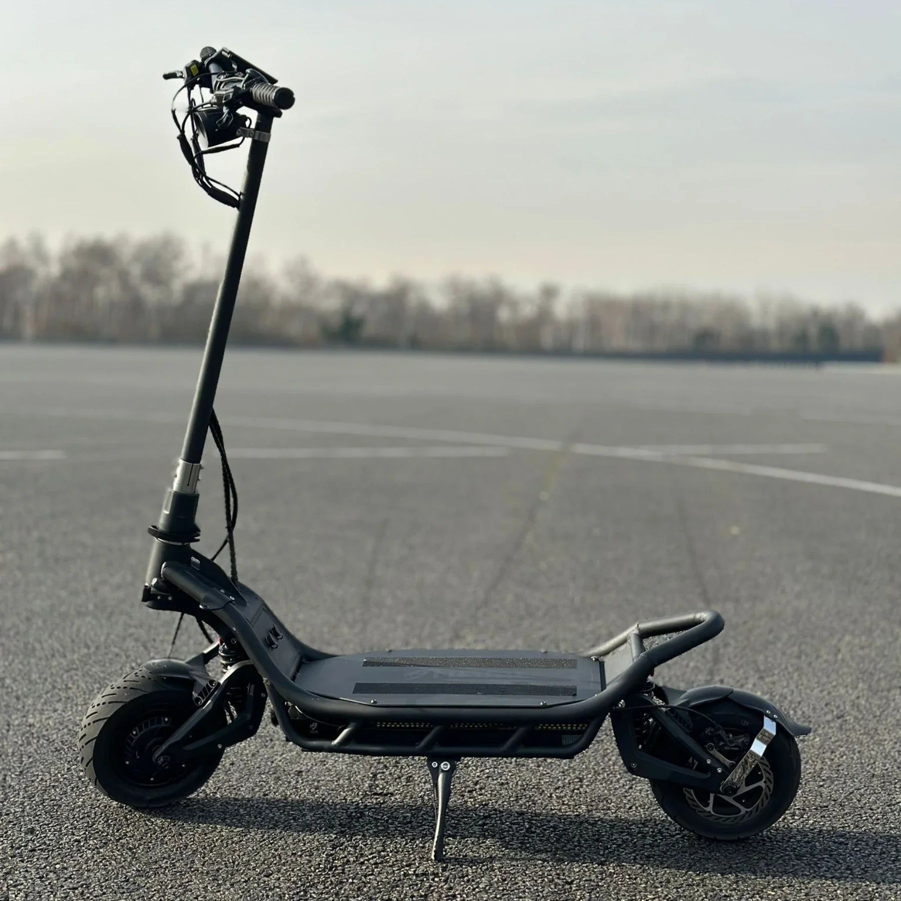 NAMI QUEMADURA - E 3 MAX - Patinete eléctrico - Tienda de ruedas