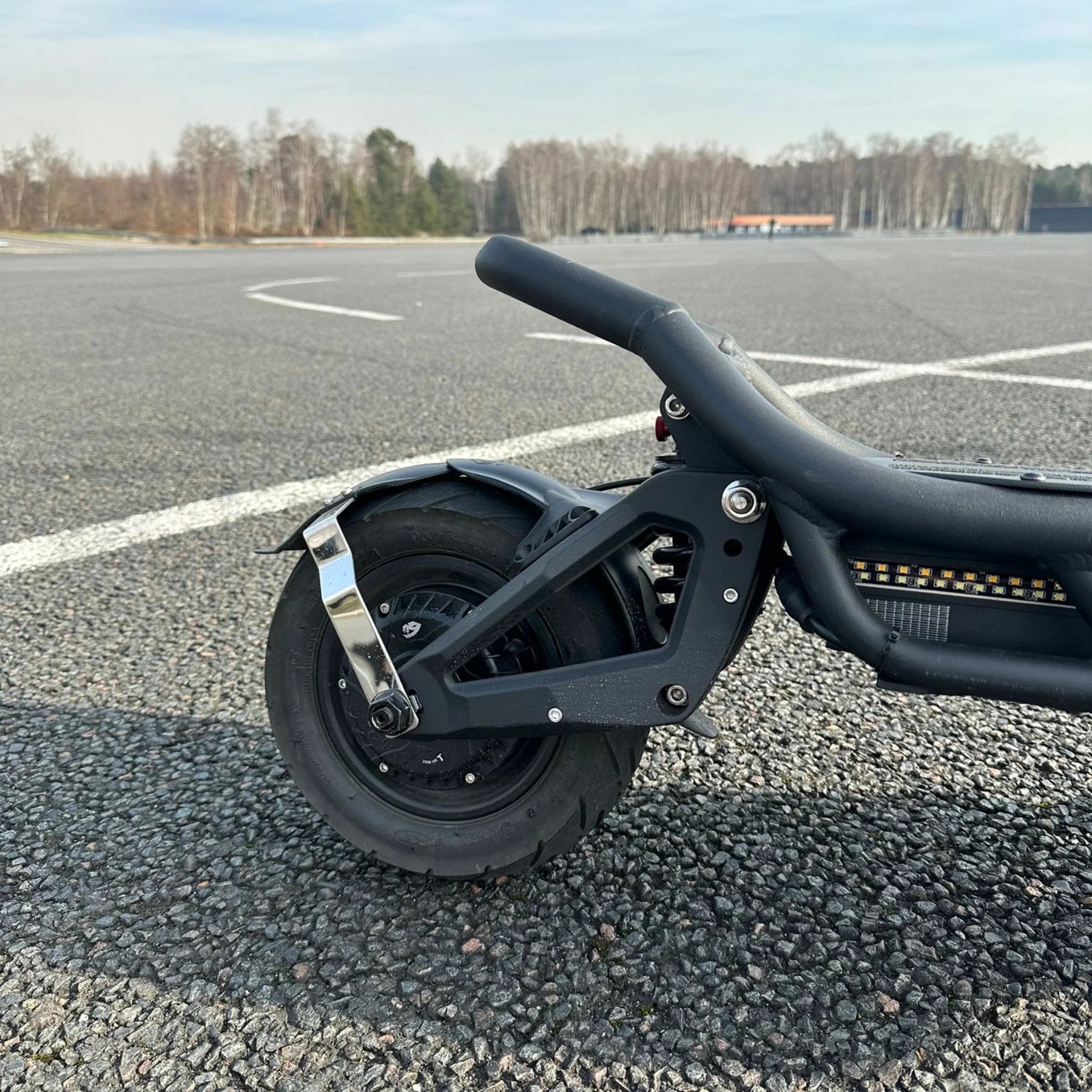 NAMI QUEMADURA - E 3 MAX - Patinete eléctrico - Tienda de ruedas