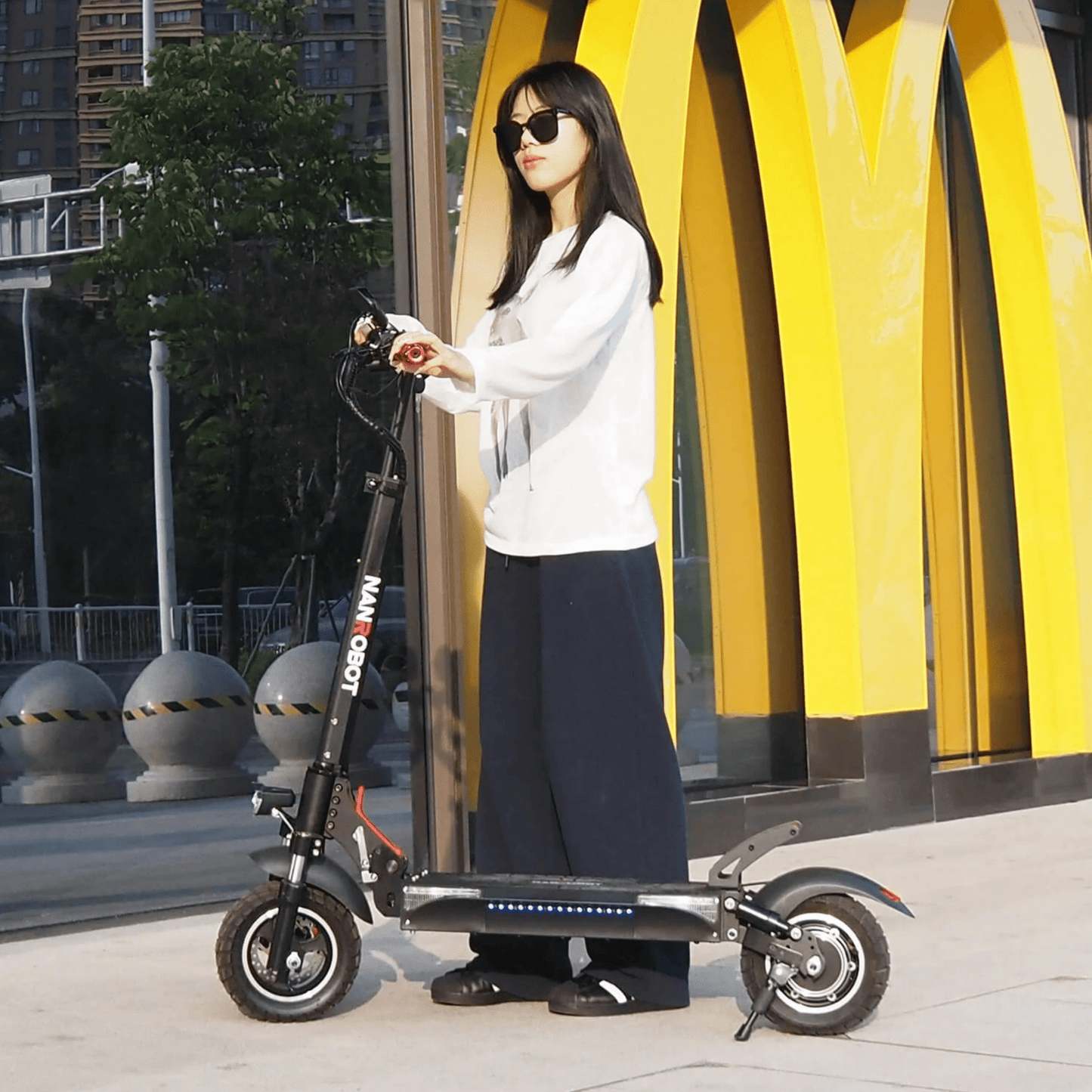 Nanrobot T1 - Elsparkcykel - Wheelyshop