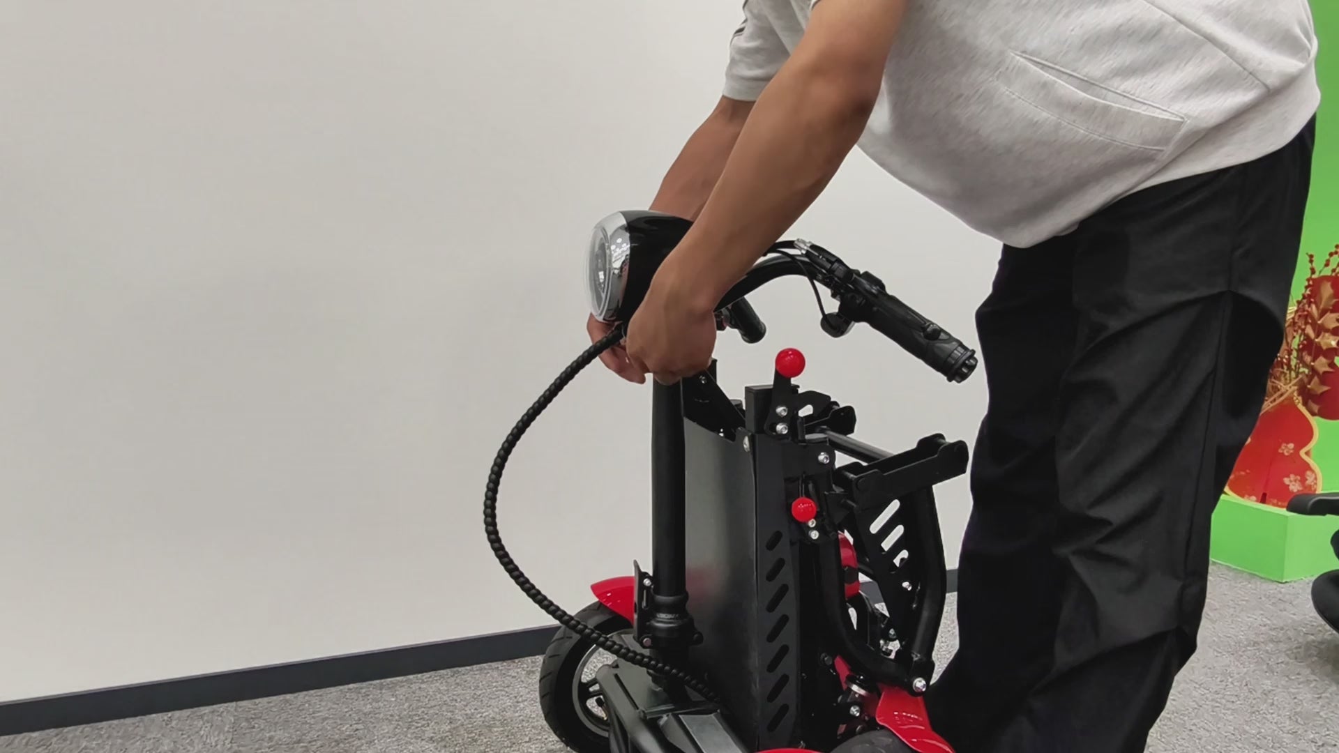 SUNNIGOO Electric Mobility scooter L3 seat and bag installation