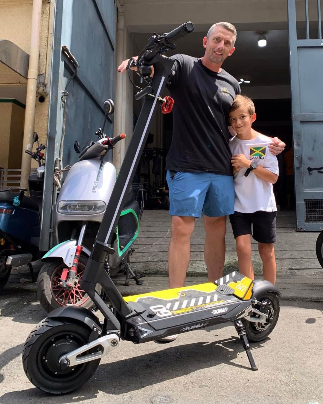 Punk Rebel - Electric scooter - Wheelyshop