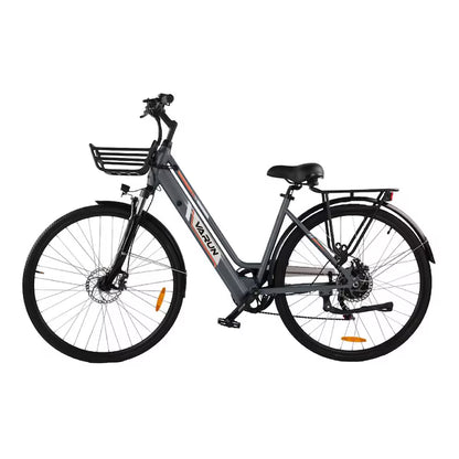 VARUN C700-8 elcykel med vit bakgrund